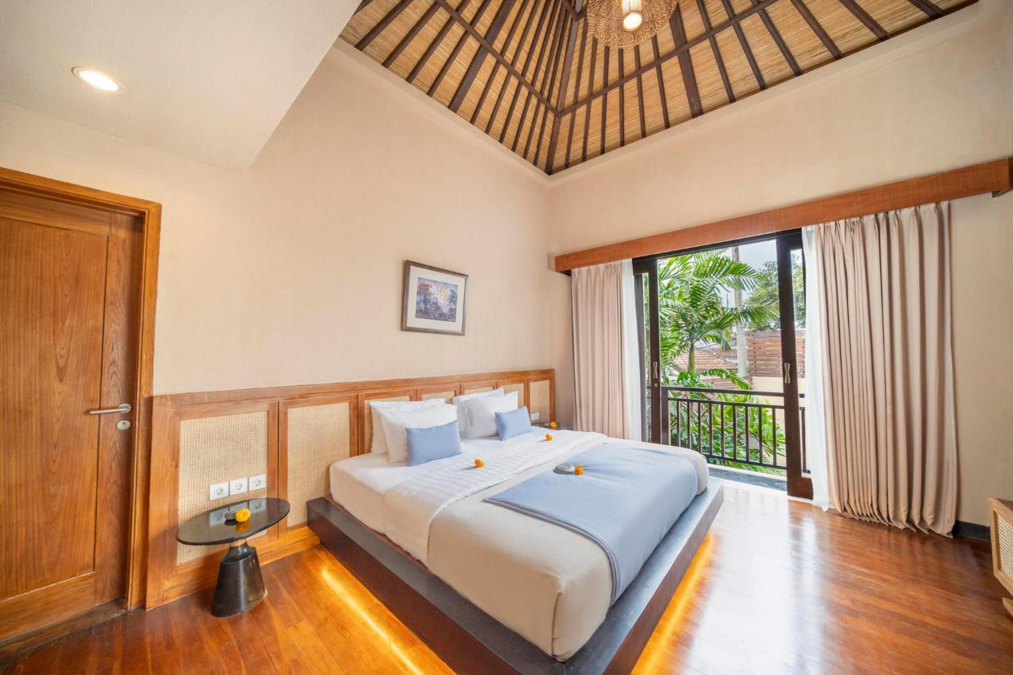 Nyanyi Sanctuary Villa By Ini Vie Hospitality Танах Лот Экстерьер фото